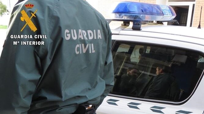 Detenido el autor de siete robos con fuerza en Mairena del Alcor
